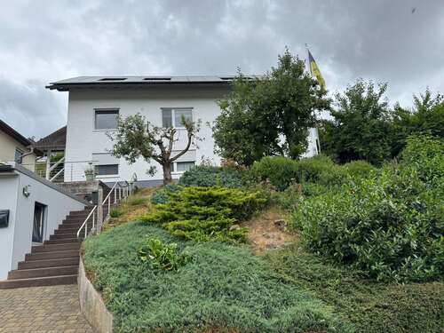 Foto - Haus zum Mieten in Bad Hersfeld 2.250,00 € 210 m²