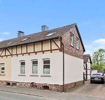 Haus zum Kaufen in Holzminden 195.000,00 € 150 m²