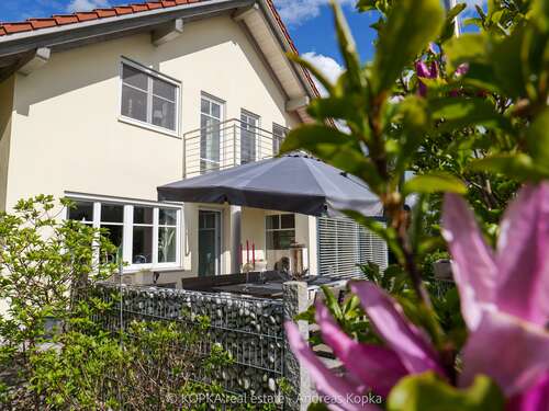 Foto - Haus zum Kaufen in Oberostendorf 849.000,00 € 220 m²