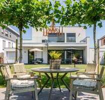 Haus zum Kaufen in Langenfeld 1.990.000,00 € 295 m²
