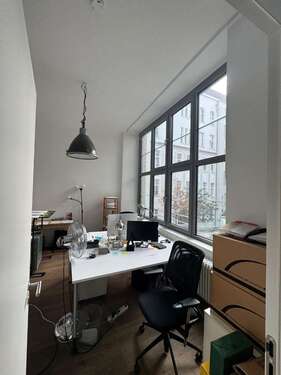 Foto - Büro in Berlin 900,00 € 24 m² - 900,00&nbsp;EUR Kaltmiete, ca.&nbsp; 24,00&nbsp;m&sup2;