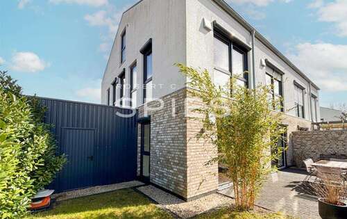 Foto - Haus zum Kaufen in Leer 549.000,00 € 163.18 m²