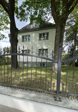 Foto - Haus zum Kaufen in Berlin 1.999.000,00 € 400 m²