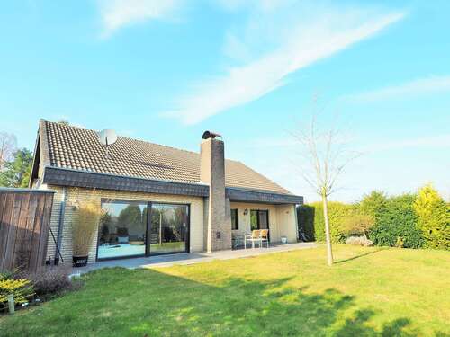 Foto - Haus zum Kaufen in Bedburg 440.000,00 € 146 m²