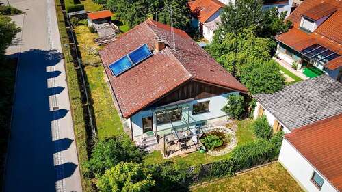 Foto - Haus zum Kaufen in Alteglofsheim 385.800,00 € 109 m²