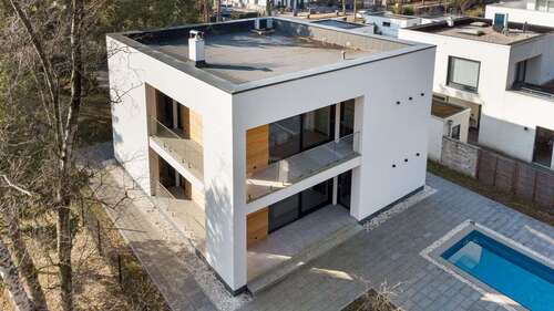 Foto - Haus zum Kaufen in Falkensee 1.790.000,00 € 220 m²