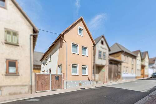 Foto - Haus zum Kaufen in Münzenberg 219.000,00 € 119.7 m²