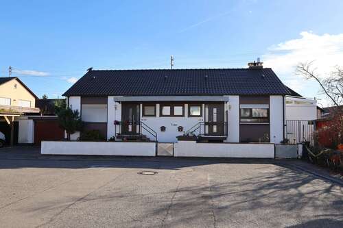 Foto - Haus zum Kaufen in Böhl-Iggelheim 450.000,00 € 151 m²