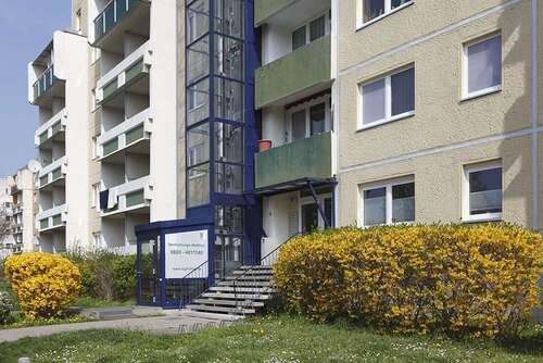 Foto - Wohnung zum Mieten in Halle (Saale) 236,48 € 31.53 m²