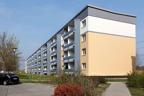 Foto - Wohnung zum Mieten in Halle (Saale) 341,76 € 56.96 m²