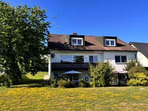 Foto - Haus zum Kaufen in Heßdorf-Hesselberg 748.000,00 € 300 m²