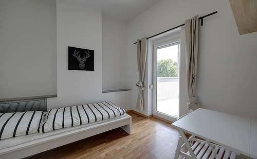 Foto - WG-Zimmer in Stuttgart 395,00 € 10 m²