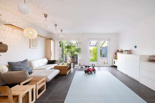 Foto - Haus zum Kaufen in Hallbergmoos 879.000,00 € 135 m²
