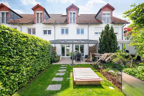 Foto - Haus zum Kaufen in Hallbergmoos 879.000,00 € 135 m²