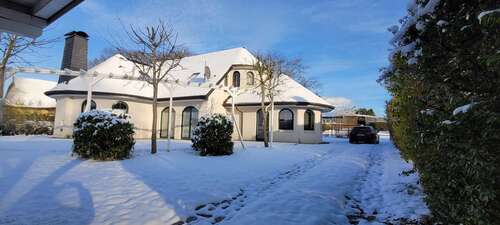 Foto - Haus zum Kaufen in Schwerin 690.000,00 € 250 m²