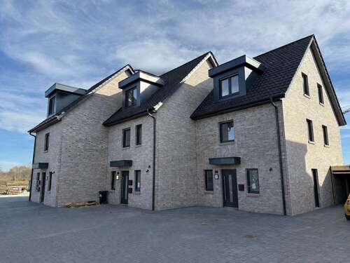 Foto - Wohnung zum Mieten in Augustfehn 840,00 € 81.91 m²