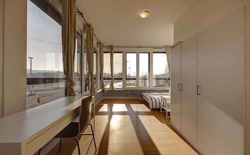 Foto - WG-Zimmer in Stuttgart 440,00 € 19 m²