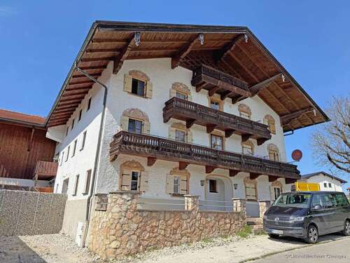 Foto - Haus zum Kaufen in Bergen 1.200.000,00 € 330 m²