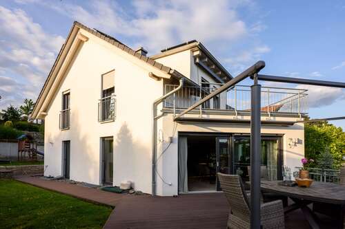 Foto - Haus zum Kaufen in Weissach i.T. 1.299.000,00 € 229 m²