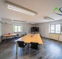 Büro in Regensburg 2.461,21 € 154 m²
