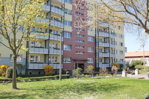 Foto - Wohnung zum Mieten in Sangerhausen 415,00 € 69 m²