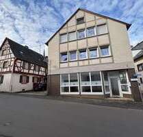 Haus zum Kaufen in Mülheim 129.000,00 € 265 m²