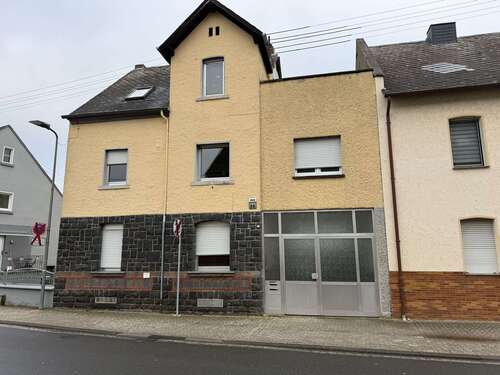 Foto - Haus zum Kaufen in Mayen Alzheim 185.000,00 € 183 m²