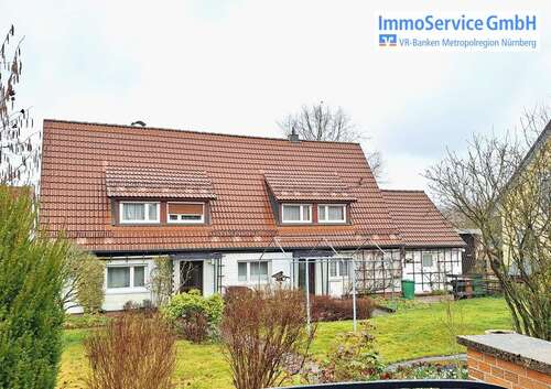 Foto - Haus zum Kaufen in Schwarzenbruck 265.000,00 € 128.19 m²