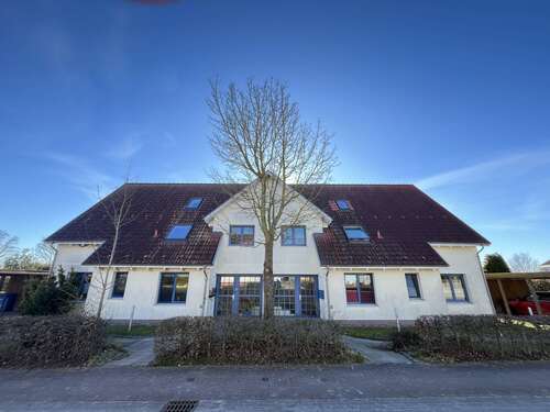 Foto - Haus zum Kaufen in Dummerstorf 389.000,00 € 232 m²
