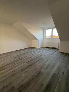 Foto - Wohnung zum Mieten in Duisburg 600,00 € 77.22 m²