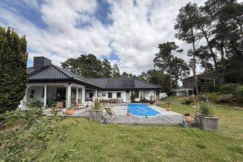 Foto - Haus zum Kaufen in Seevetal 1.050.000,00 € 316 m²