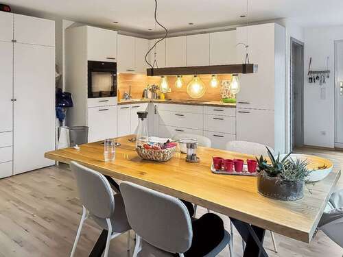 Foto - Haus zum Kaufen in Schieder-Schwalenberg 179.000,00 € 240.96 m²