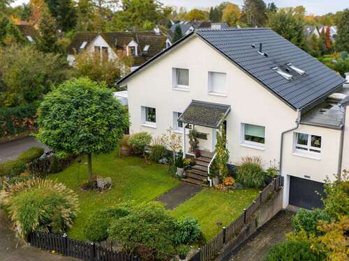 Foto - Haus zum Kaufen in Isernhagen Niederhägener Bauerschaft 725.000,00 € 181 m²