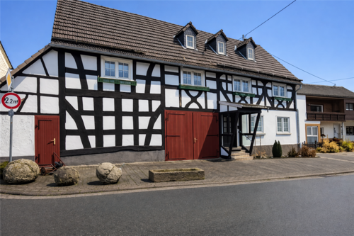 Foto - Haus zum Kaufen in Westerburg 199.000,00 € 170 m²