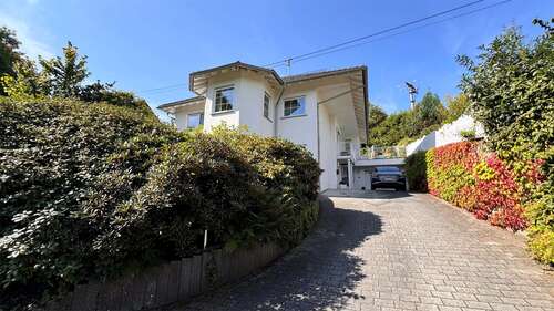 Foto - Haus zum Kaufen in Streithausen 449.000,00 € 220 m²