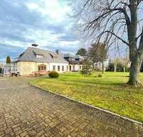 Haus zum Kaufen in Zwickau 999.999,00 € 628.43 m²