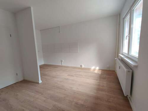 Foto - Wohnung zum Mieten in Halle 360,00 € 43 m²