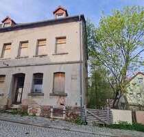 Haus zum Kaufen in Großschirma-Siebenlehn 25.000,00 € 163 m²