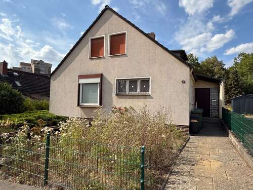 Foto - Haus zum Kaufen in Helmstedt 190.000,00 € 148.73 m²