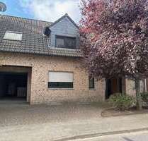 Haus zum Kaufen in Erkelenz 370.000,00 € 176.45 m²