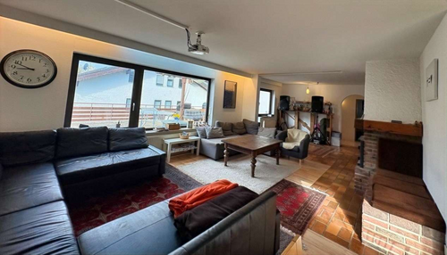 Foto - Haus zum Kaufen in Gärtringen 640.000,00 € 268 m²