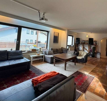 Haus zum Kaufen in Gärtringen 640.000,00 € 268 m²