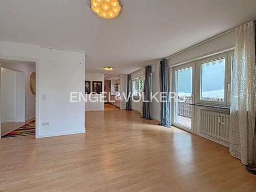 Foto - Wohnung zum Mieten in Dossenheim 1.800,00 € 139 m²