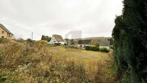 Foto - Grundstück zu verkaufen in Langenhahn 55.000,00 € 654 m²