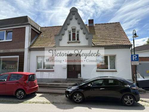 Foto - Haus zum Mieten in Neukirchen 850,00 € 120 m²