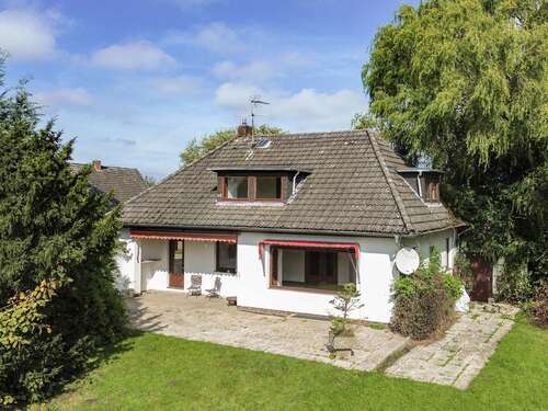 Foto - Haus zum Kaufen in Loxstedt-Lanhausen 155.000,00 € 135.5 m²