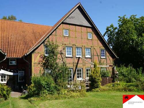 Foto - Haus zum Kaufen in Auetal 365.000,00 € 400 m²