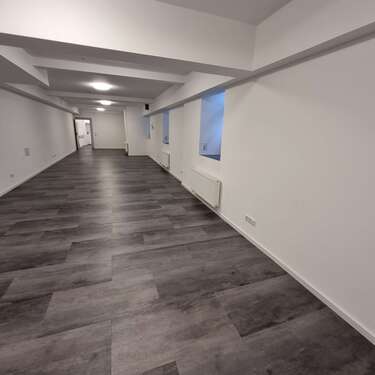 Foto - Büro in Krefeld 440,00 € 55 m² - 440,00 EUR Kaltmiete, ca.  55,00 m²