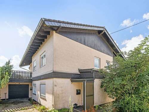 Foto - Haus zum Kaufen in Ailertchen 319.000,00 € 243.5 m²