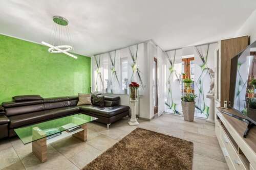 Foto - Haus zum Kaufen in Filderstadt 750.000,00 € 175 m²